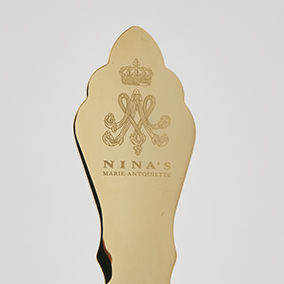 ニナス オリジナル マリー・アントワネット ゴールドティーストレイナー 詳細画像