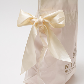 ニナス オリジナル マリー・アントワネット　サックカシェ バッグ（アイボリー） 詳細画像